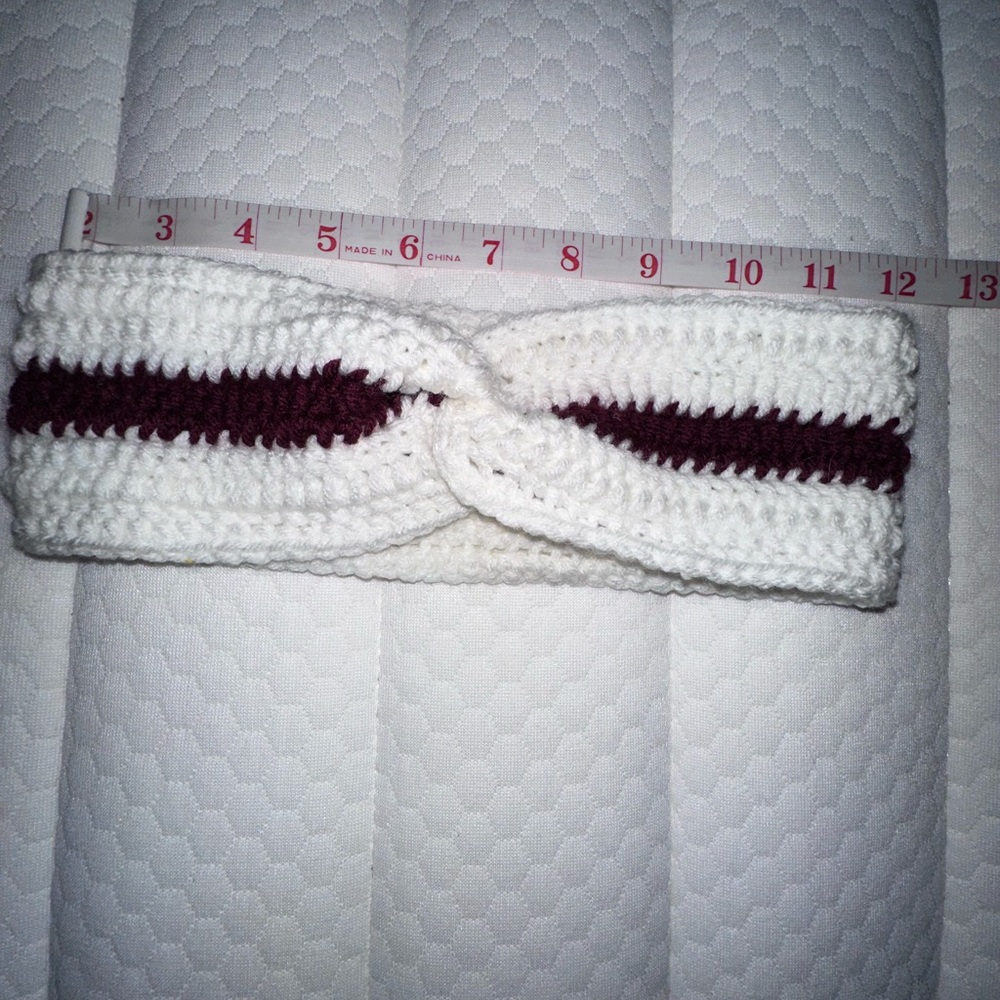 Ear warmer/ headband